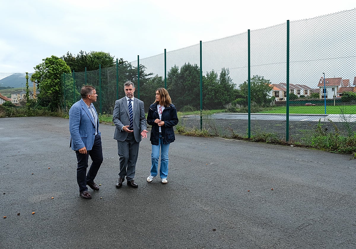 Terrenos en los que se va a ubicar el futuro polideportivo de Argoños.
