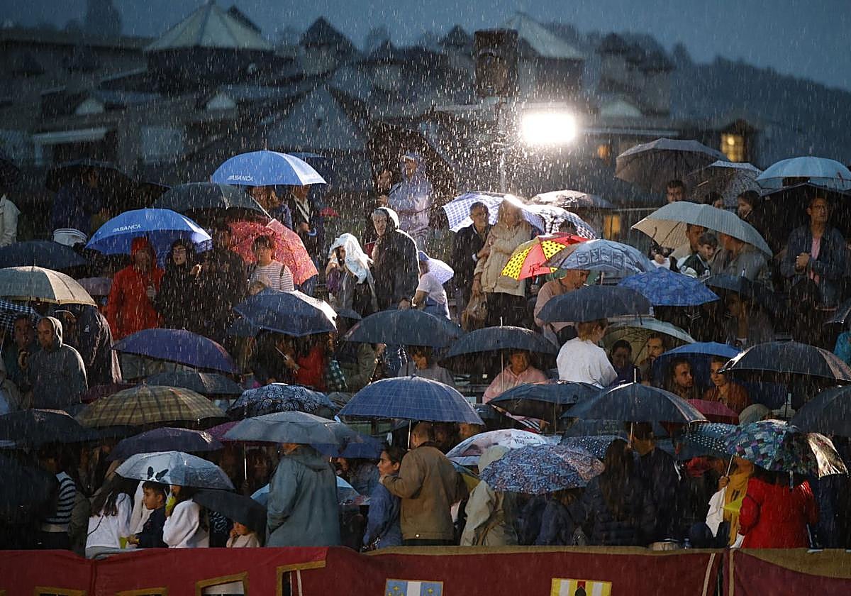 Segundo chaparrón del Desembarco en Laredo