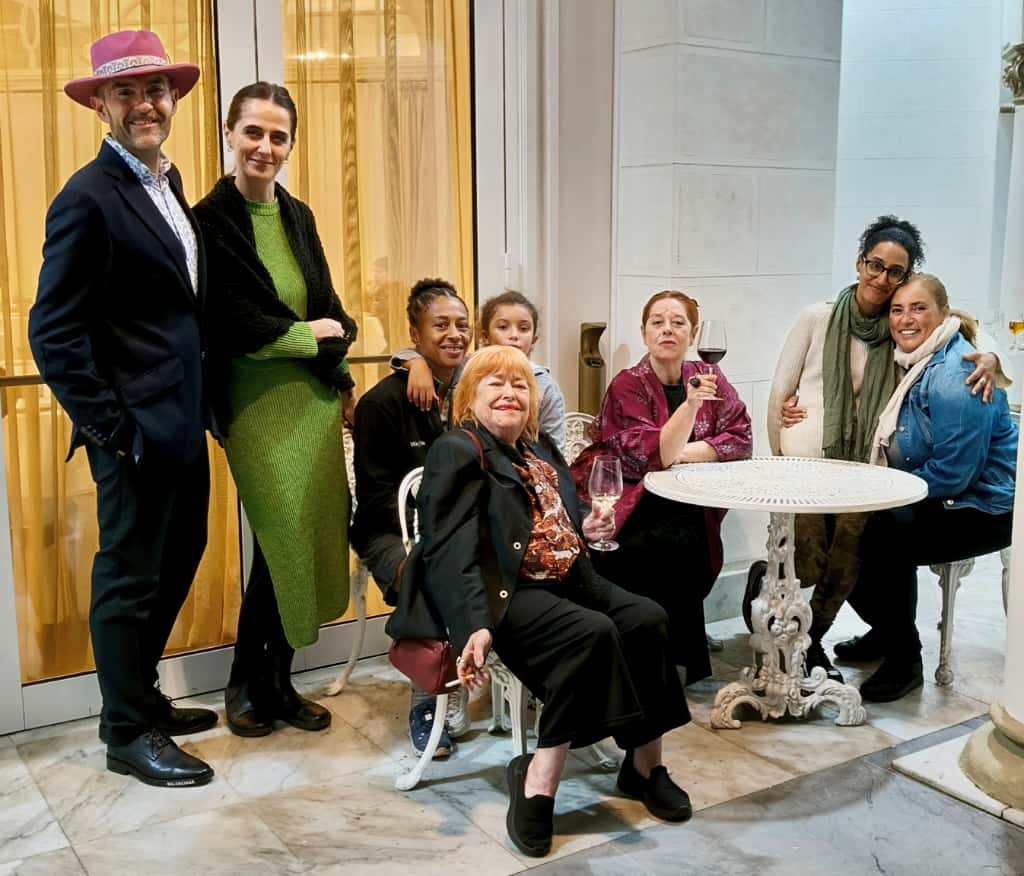 José Luis Callejo, Marta Mena, Rosa Pereda, Monty Lima, Greta Vallejo, María José Pereda de Castro, Ruth Castanedo y Marta Monar, del equipo de producción de la pasarela.s