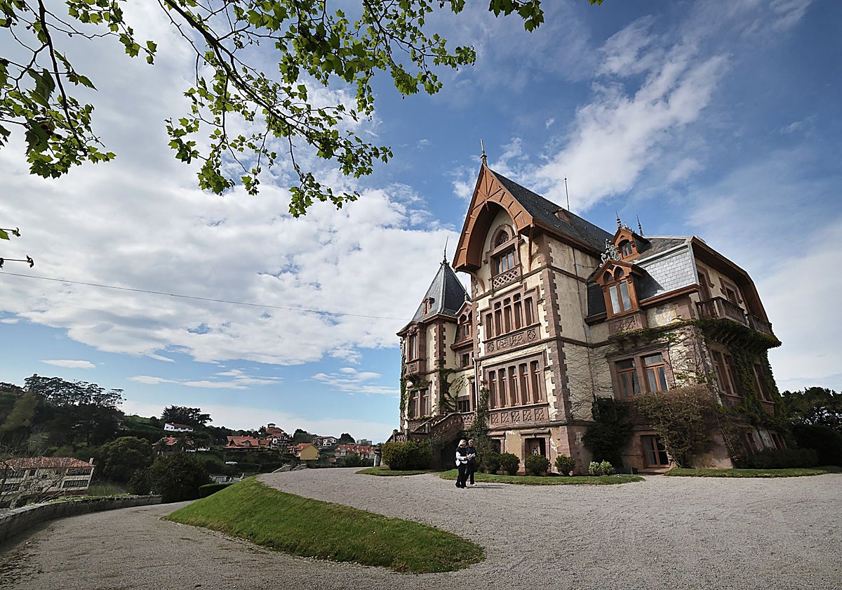 La casa del Duque en Comillas que puede visitarse los sábados de aquí a diciembre.