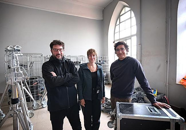 Roger Bellés, Clara Salvador y Mariano Piñeiro, jefes de arte, localizaciones y producción, respectivamente.