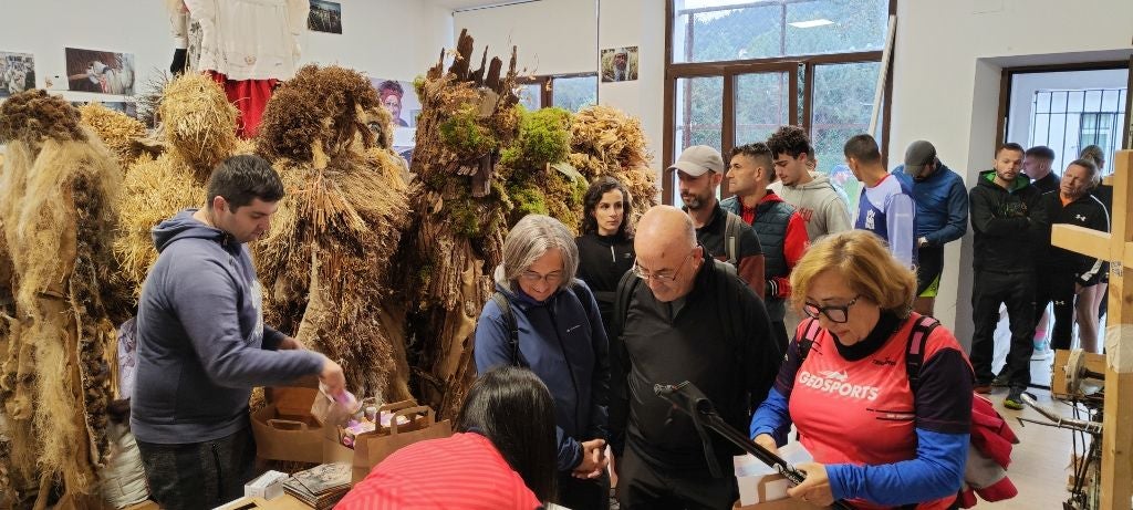 La inscripción se realizó en el local de La Vijanera.