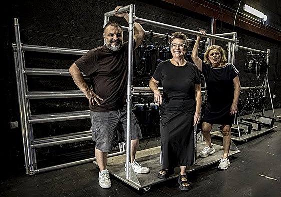 De izquierda a derecha: Sandro Cordero, Begoña García Crespo y Concha Rodríguez.