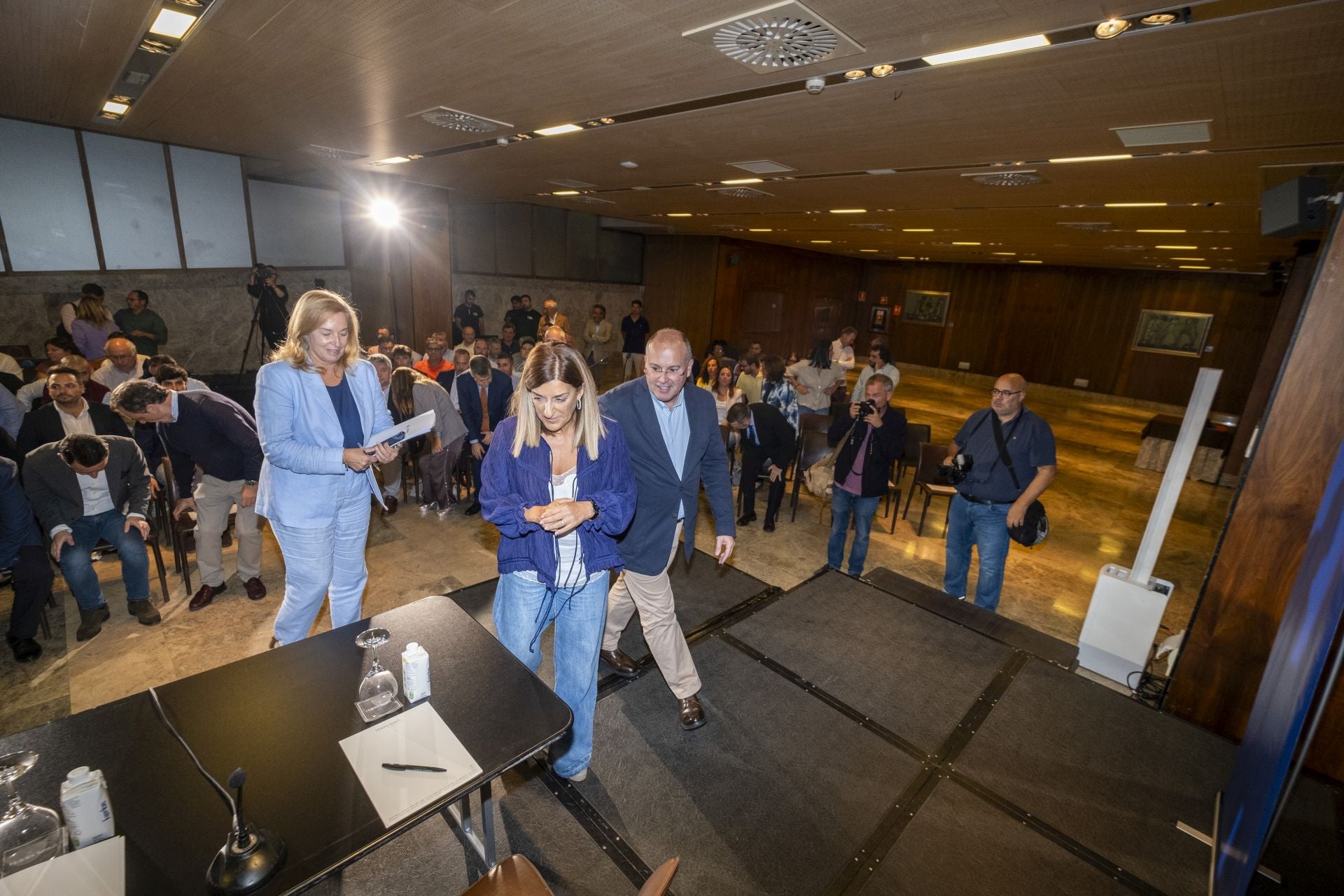El acto tuvo lugar en uno de los salones del Hotel Santemar de Santander.