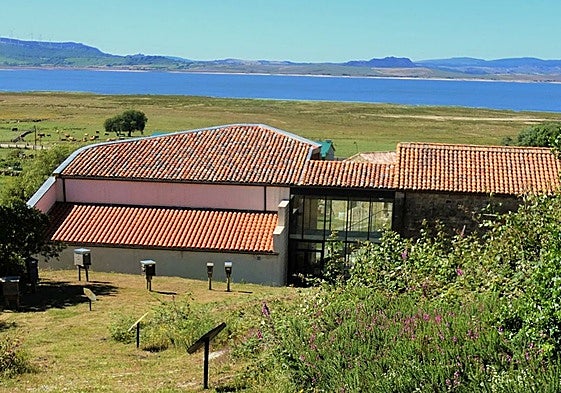 Casa de la Miel en Campoo de Yuso.