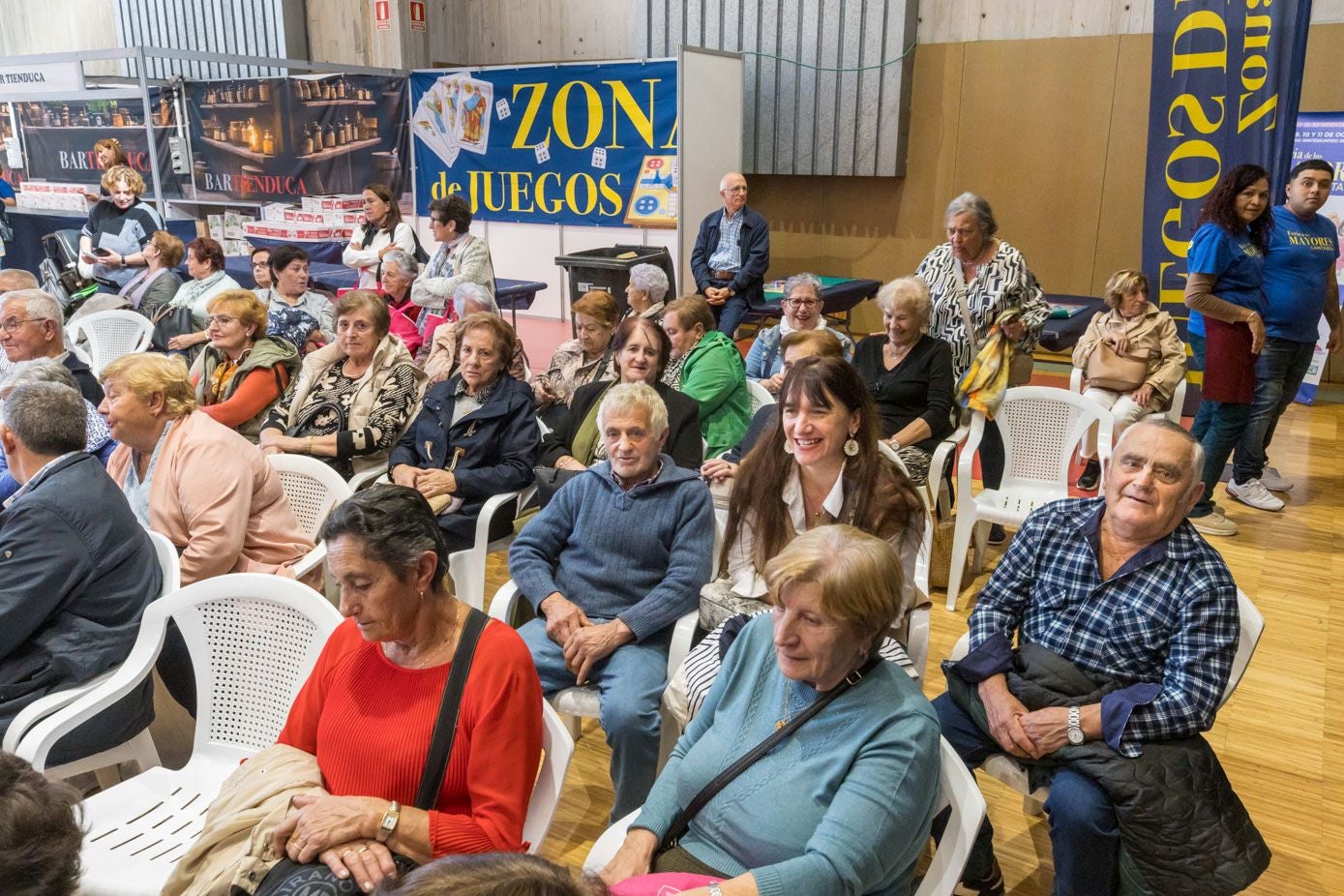 La Feria de Mayores también incluye charlas sobre el bienestar personal.