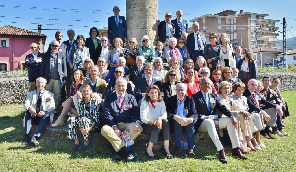 Cerca de medio centenar de personas de la familia Quijano asistieron a los actos.