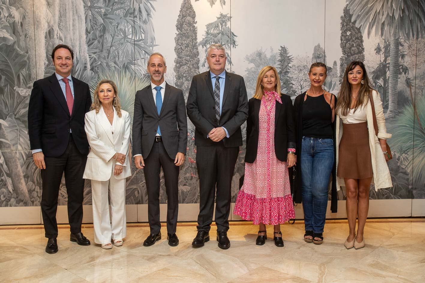 Roberto García, Lucy Patricia Velasco, Sergio Silva, Luis Ángel Agüeros, Ana Cabrero, Eva Fernández y Rebeca Gómez.