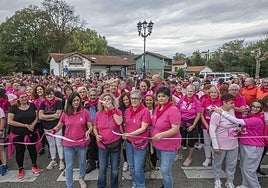 Entre los asistentes, el expresidente de Cantabria Miguel Ángel Revilla.