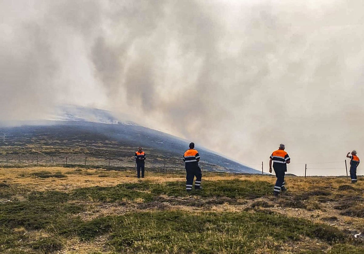 Incendios forestales en Liébana provenientes de León, en agosto.