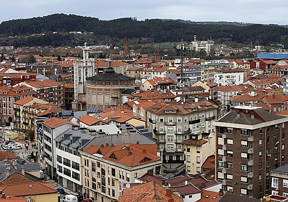 Panorámica del centro urbano de Torrelavega.
