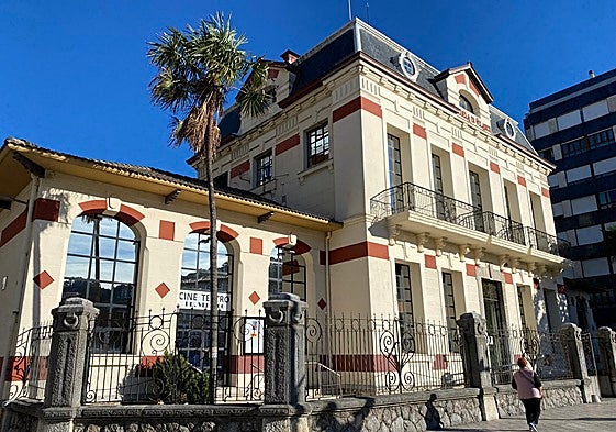 Casa de Cultura de Laredo.