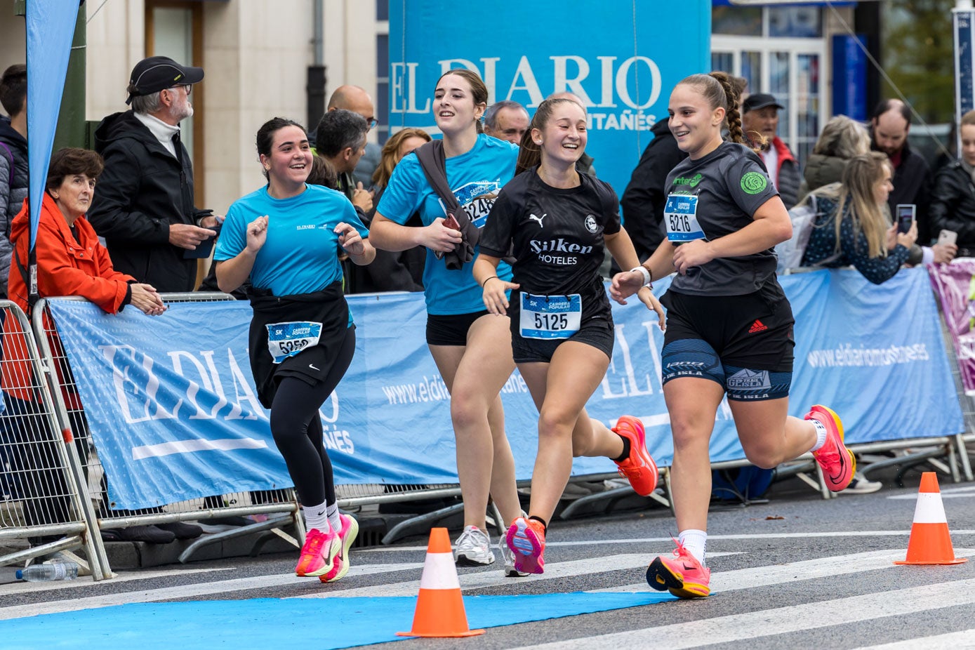 ¿Has participado en la Carrera Popular? Búscate en las fotos