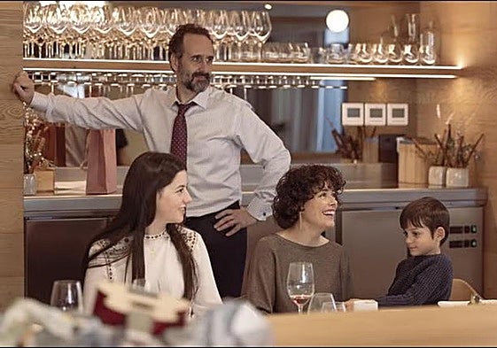 Blanca Soroa y Patricia López Arnaiz, en 'Los domingos'.