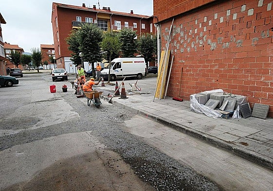 Obras que se hicieron hace algunos años en El Concejero por el mal estado de sus calles.