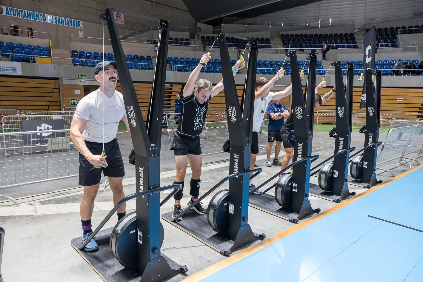 La cita combinó entrenamiento de resistencia con el rendimiento físico y running