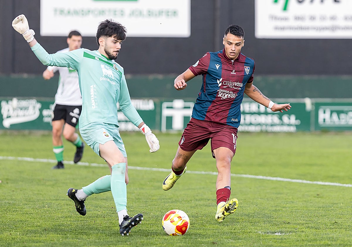 Las imágenes del Rayo Cantabria-Gimnástica Segoviana