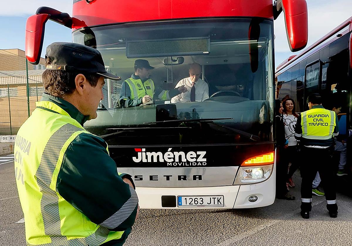 El transporte escolar, bajo la lupa