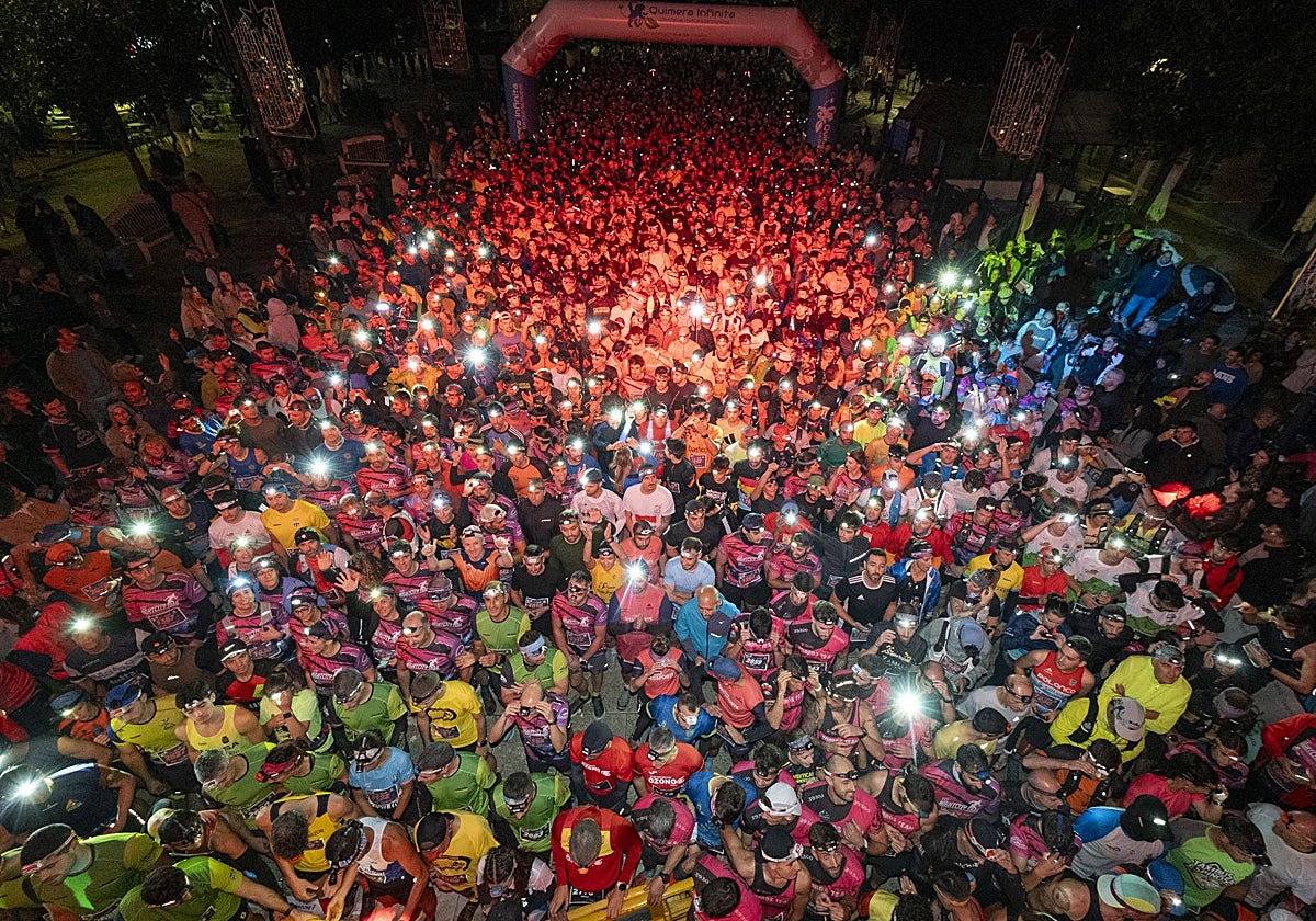 Los participantes en el Night City Trail de Torrelavega