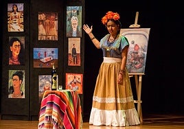 La Frida Kahlo del montaje que protagoniza Mónica Virginia.