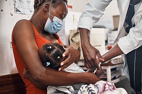 36.000 niños vacunados en África gracias a la Alianza para la Vacunación Infantil