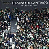 La afición del Racing, en El Plantío, en un desplazamiento anterior.