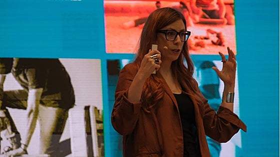 «La casa es donde todo empieza, es el lugar en el que echamos raíces»