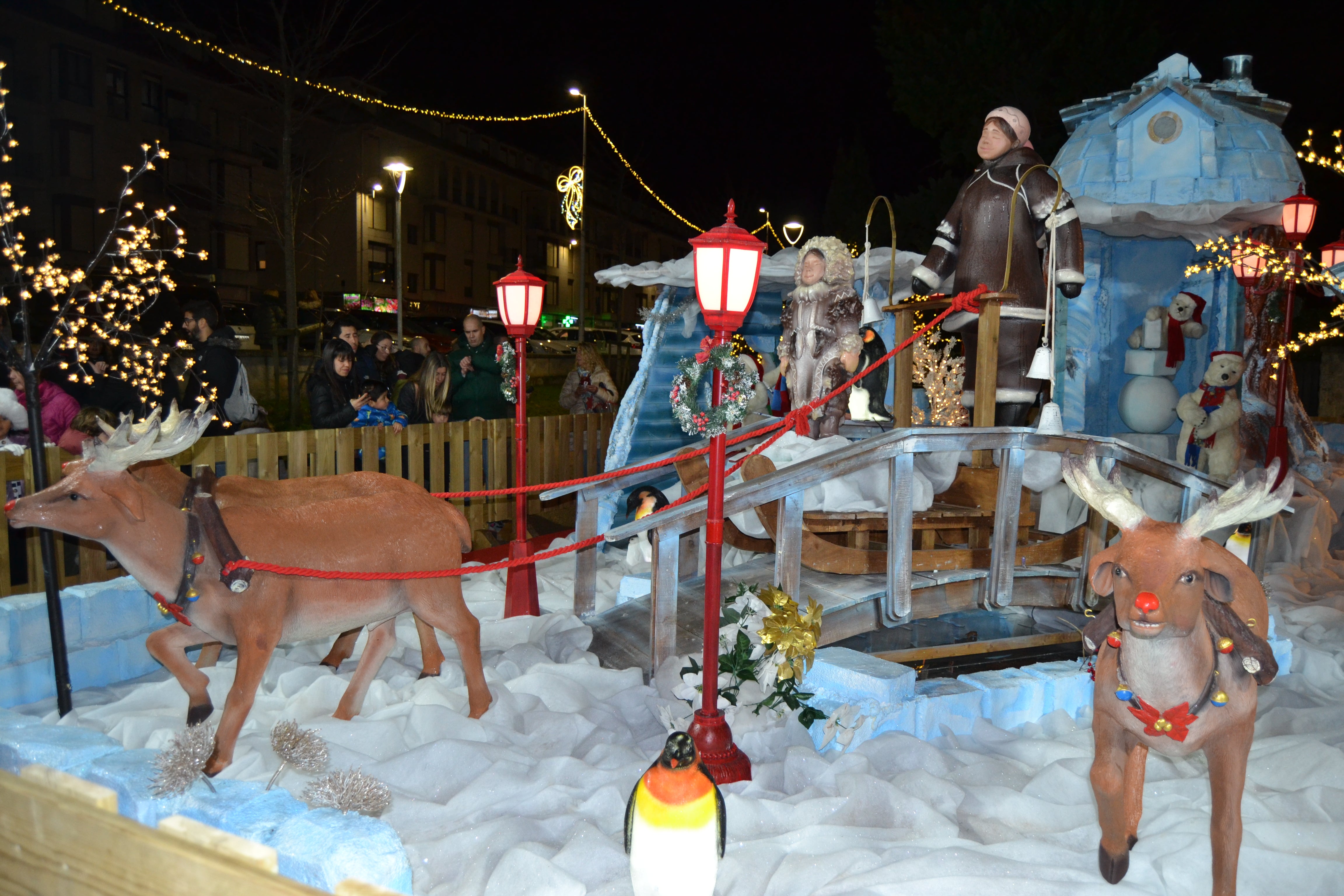 La escena invernal, inspirada en Laponia, es una de las más espectaculares. 