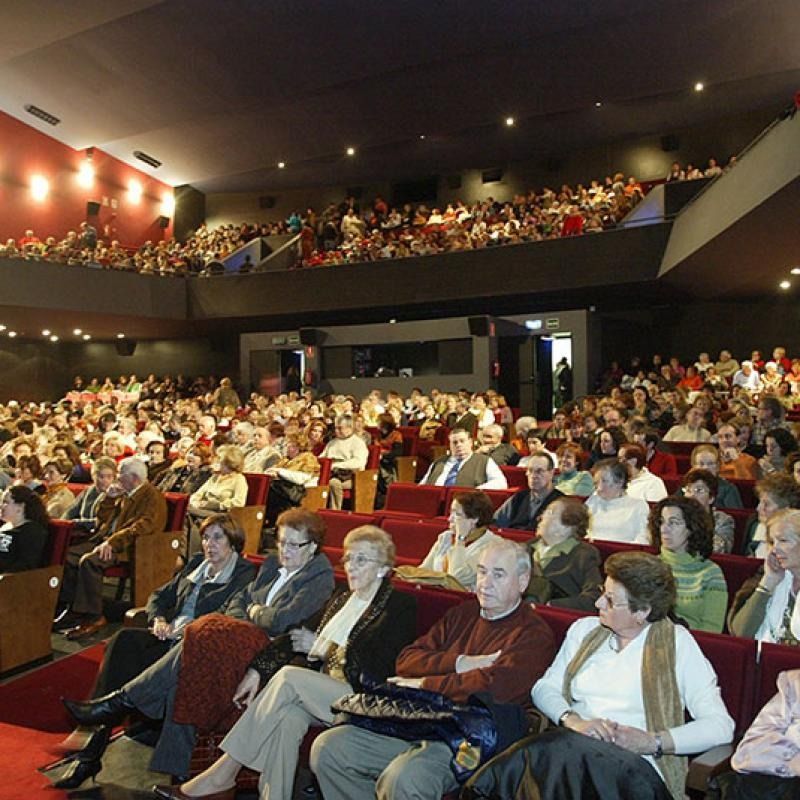 Público en el Concha Espina.