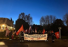 Trabajadores de Dynasol en Gajano, en la protesta de este martes.