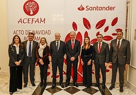 Carmen Nogueira, Víctor Nogueira, Isabel Gómez-Barreda, Eduardo Arasti, Vicente Alciturri, Ana Álvarez, Manuel Iturbe y Carlos Tejedor.