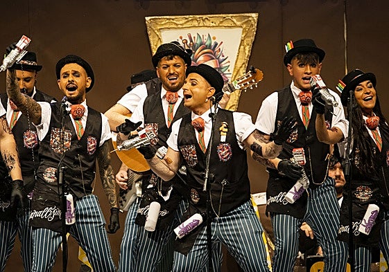 La murga Los Canallas actuando en el concurso el pasado febrero.