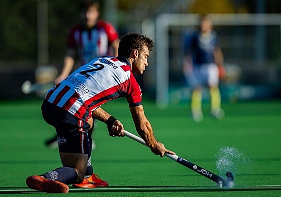 Álex Alonso, en un partido con su actual equipo, el Royal Léopold.