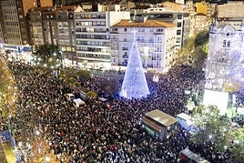La Plaza del Ayuntamiento durante el encendido del año pasado.