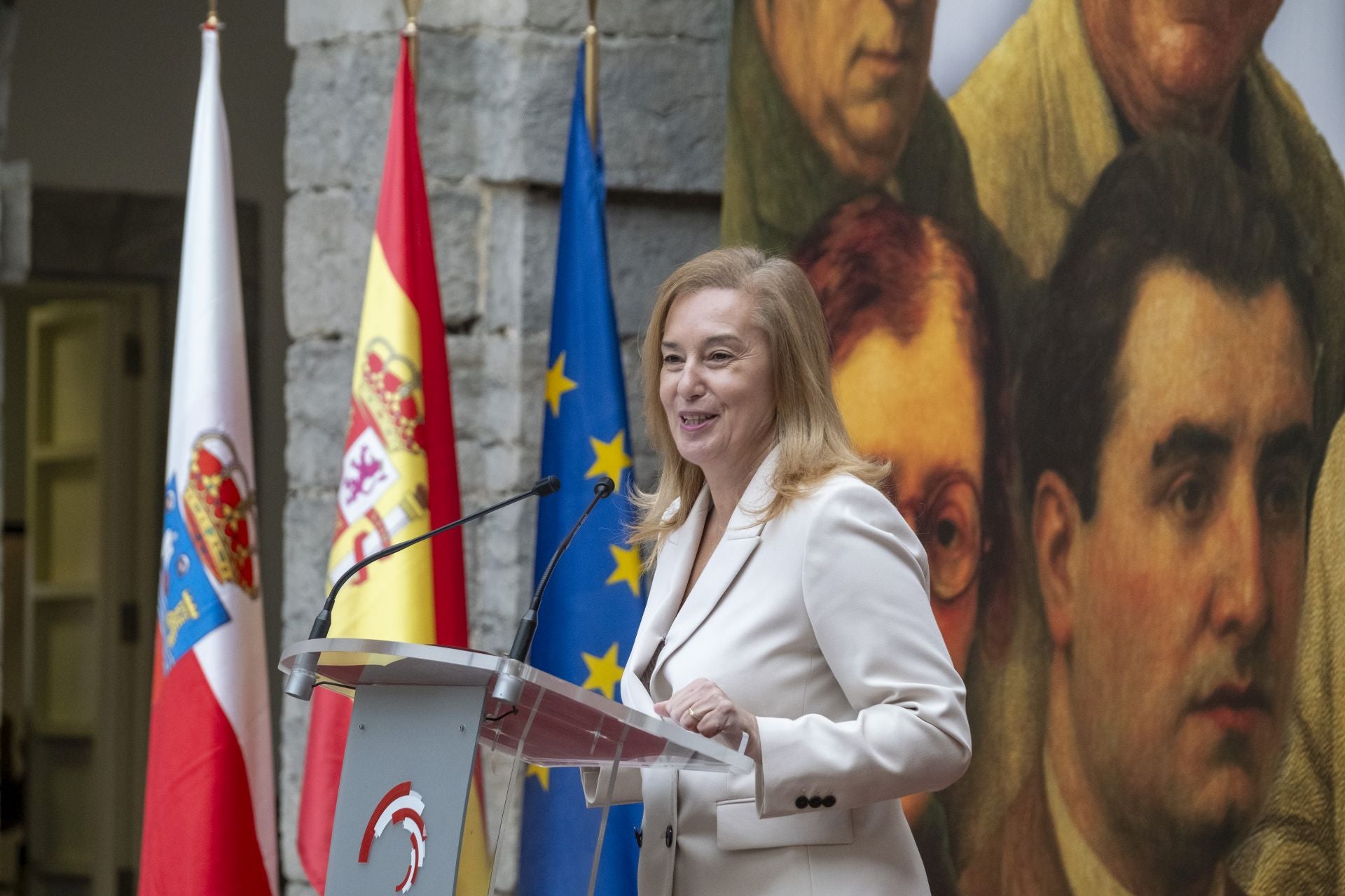 María José González Revuelta, presidenta del Parlamento. 