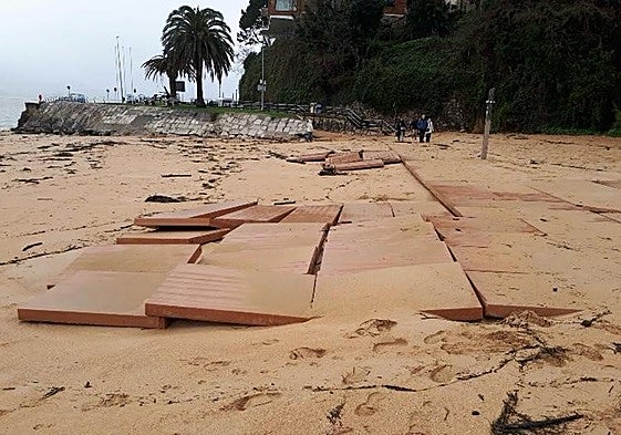 Estado en que ha quedado la plataforma tras el temporal.