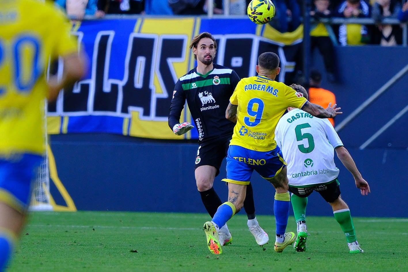 Ezkieta sale para evitar un remate del Cádiz