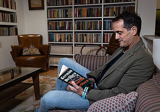«El abuelo Delibes era el referente sobre el que circulaba la familia y lo sigue siendo»