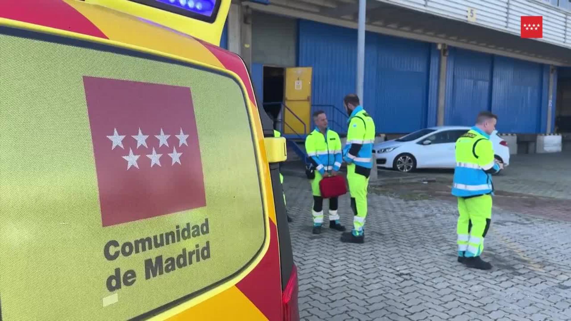 Muere un obrero al caer desde la cubierta de una nave situada en el Centro de Transportes de Madrid