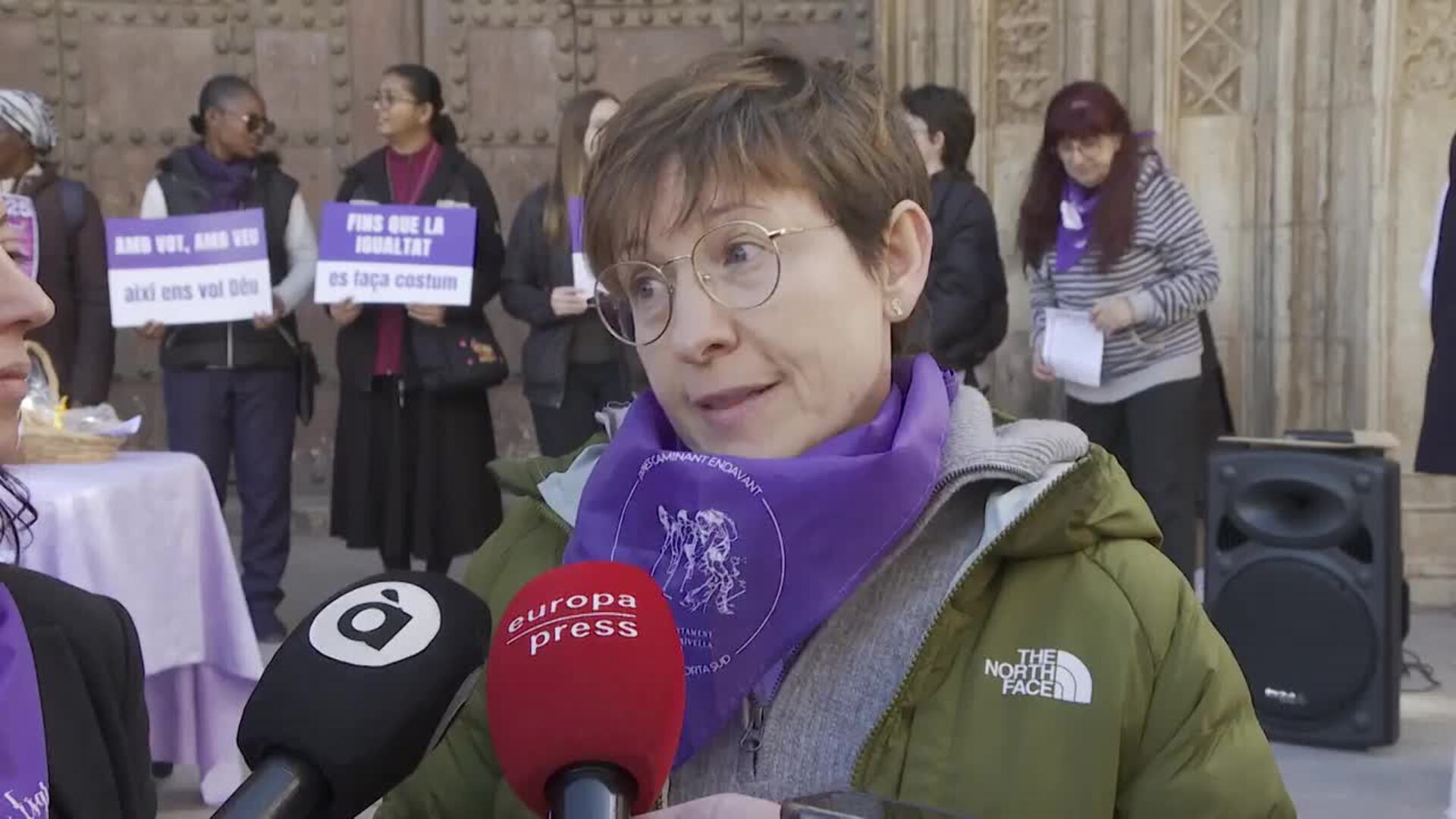 Mujeres católicas exigen una Iglesia "participativa" y piden estar "presentes"