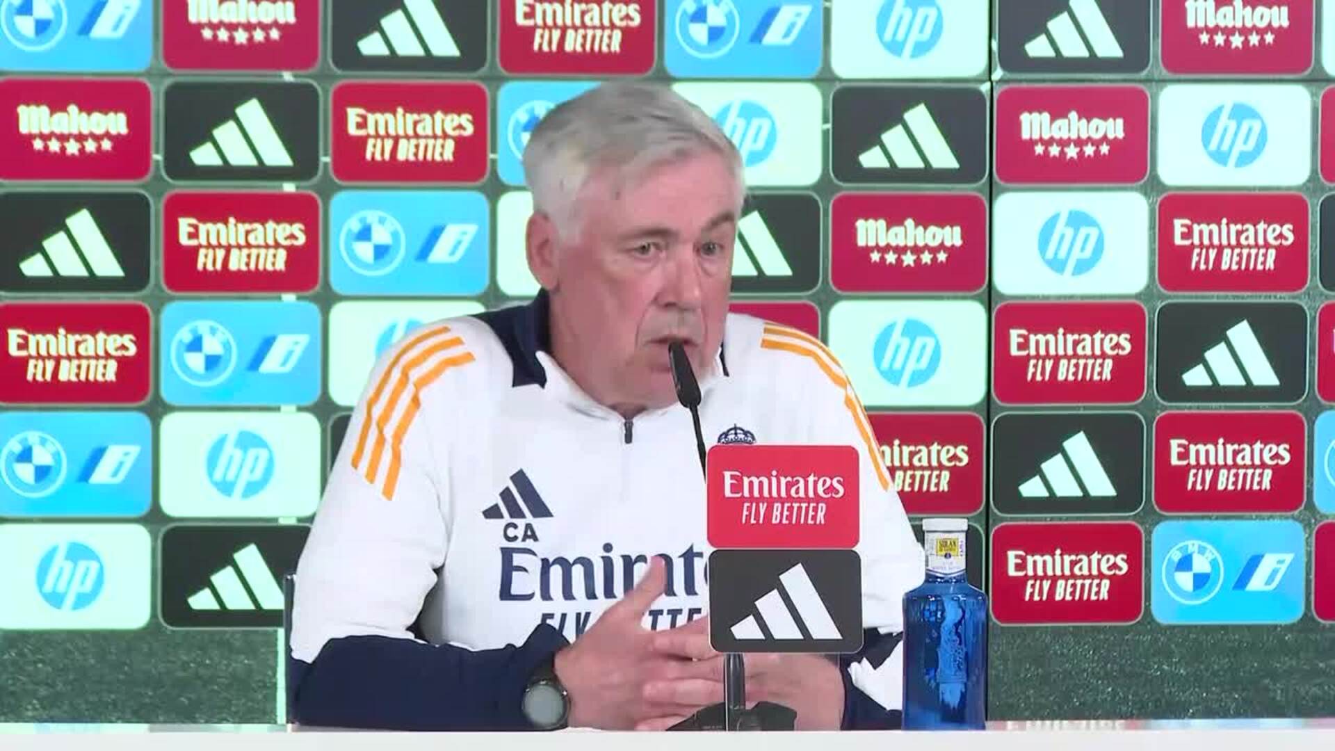 Rodrygo deja el entrenamiento por molestias y Ancelotti reconoce que "no está a su mejor nivel"