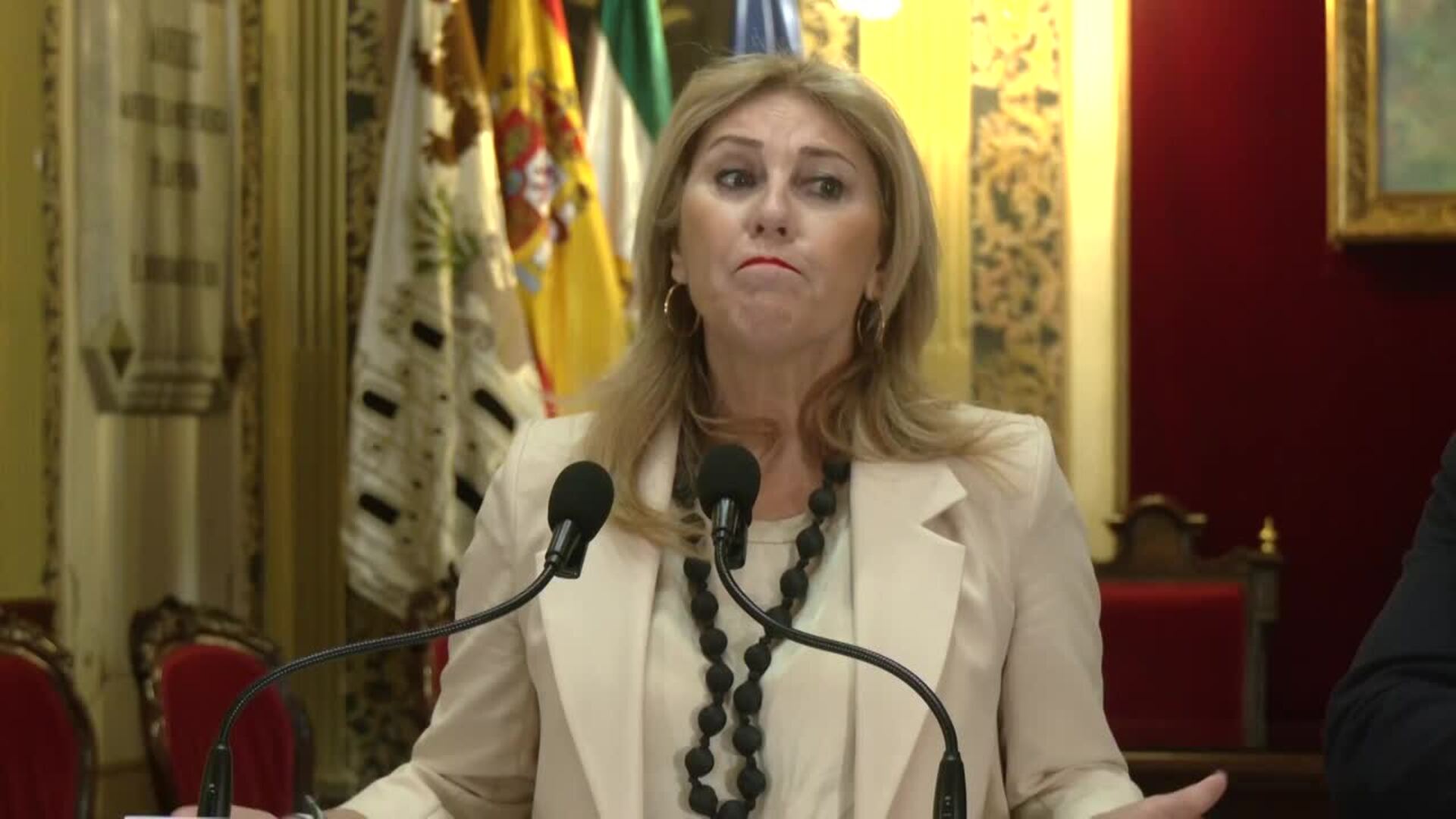 España pregunta a Montero qué sabía de la "trama corrupta" en Andalucía: "El PSOE está quemado"