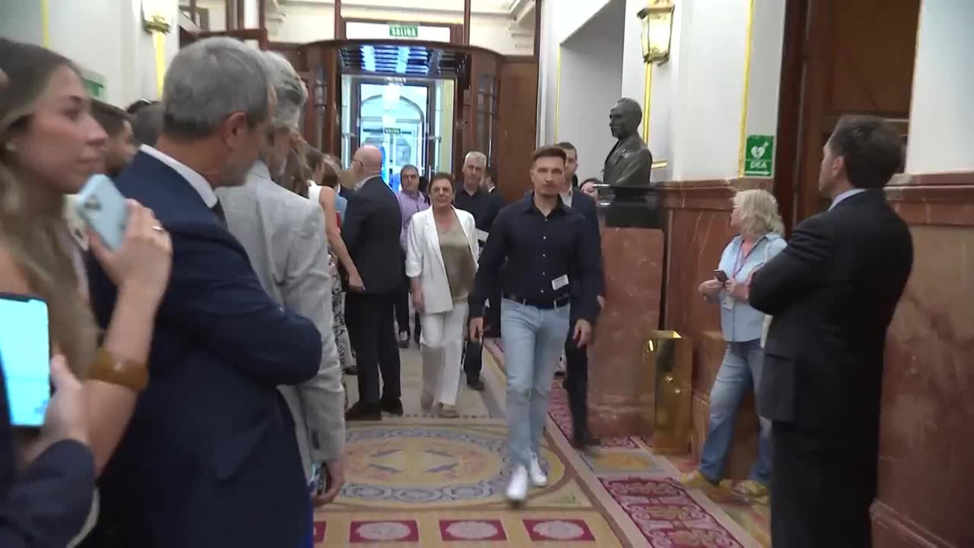 Sánchez llega a la sesión de control de este miércoles