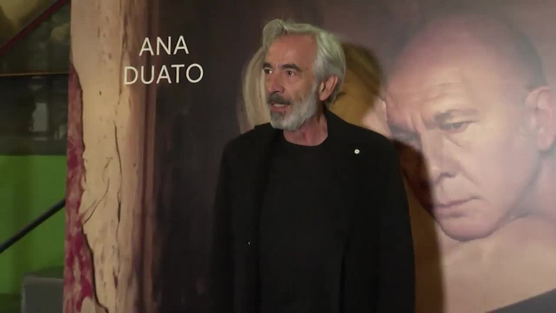 Imanol Arias se refugia en sus hijos Jon y Daniel tras su condena de cárcel