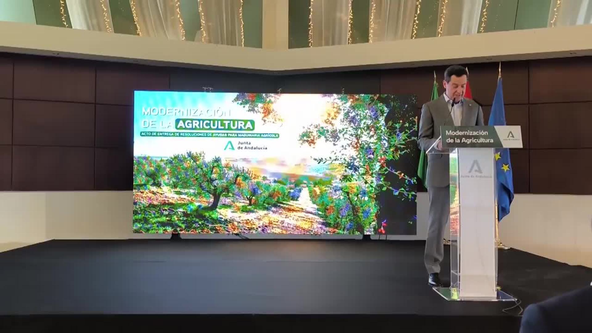 Moreno promete en Jaén luchar contra recortes de la PAC a agricultores
