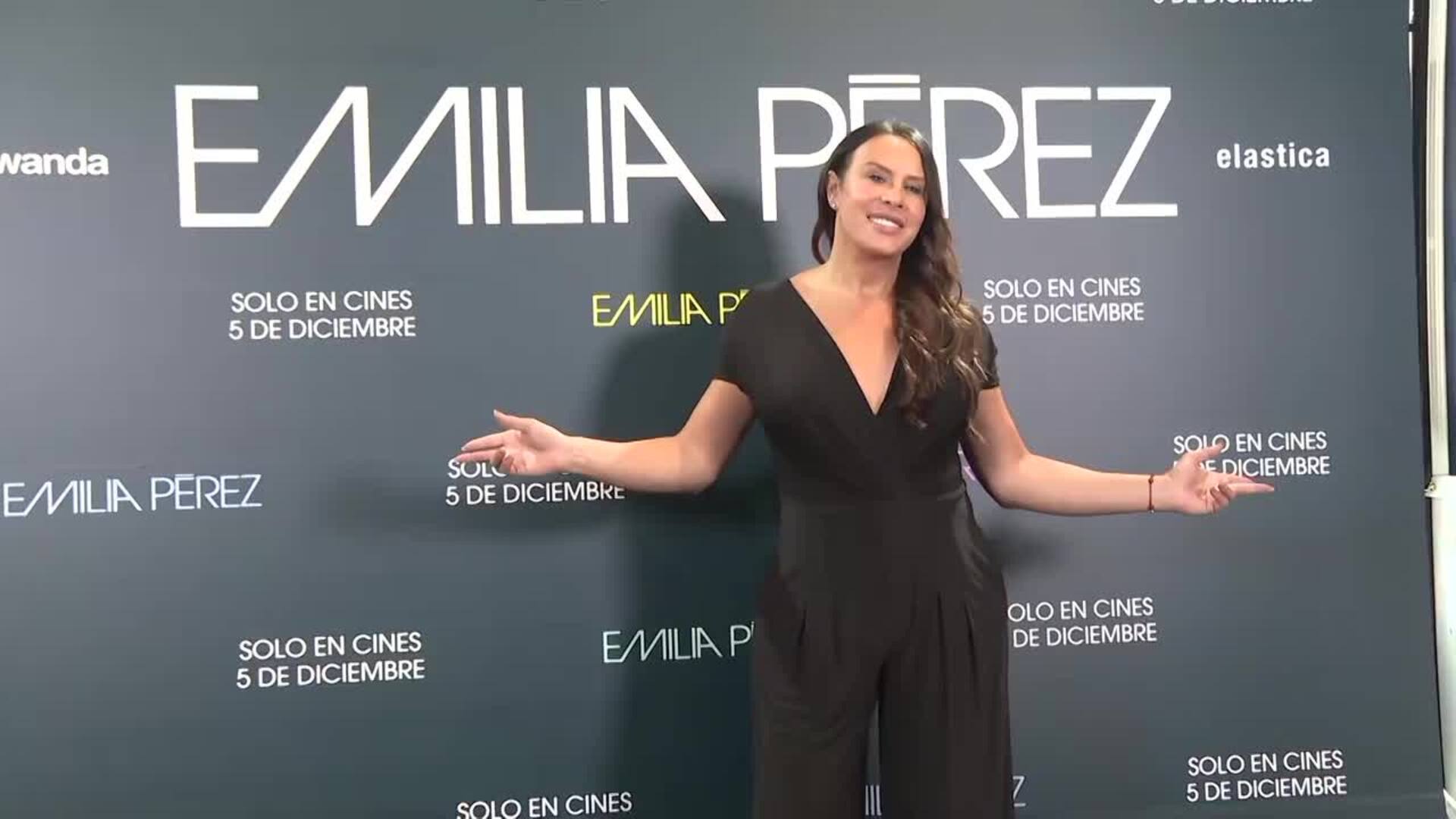 Karla Sofía Gascón lanza un mensaje de ánimo a Antonia San Juan y opina sobre Antonio Banderas
