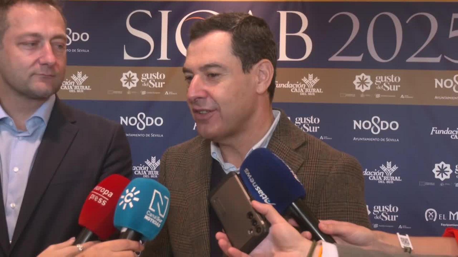 Moreno valora a Sicab como "seña de identidad" de Andalucía que genera 75 millones de euros