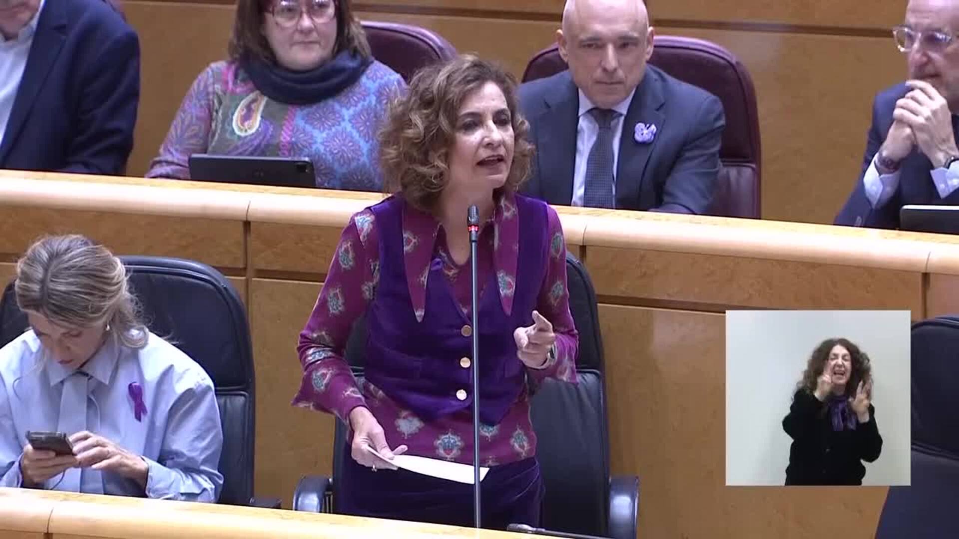 Montero niega fraude en las actas del Consejo de Política Fiscal y critica la "pataleta" del PP