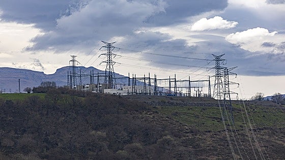 La solicitud de autorización para construir un almacén de energía de baterías en Solórzano sale a información pública