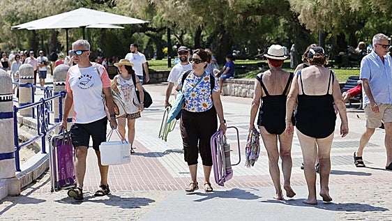 Y tras una noche tropical, los termómetros vuelven a superar los 30 grados en varios puntos de Cantabria